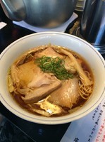 「醤油味ラーメン」@らぁめん矢 ロックンビリースーパーワンの写真
