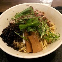 「焦がしネギと鶏油が香る油そば」@INOSHOWの写真