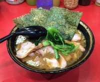 「チャーシューメン」@家系総本山 ラーメン吉村家の写真