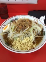 「ラーメン小」@沖縄そば すばじらぁ 那覇店の写真