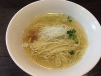 「特製豊潤鶏だし塩ラーメン」@麺処 ほん田 nijiの写真