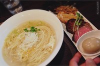 「特製・豊潤鶏だし塩ラーメン」@麺処 ほん田 nijiの写真