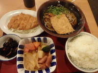 「きつねそば(270円)他」@高陽食堂の写真