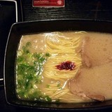 天然とんこつラーメン（重箱酸味）