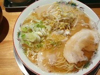 「宮崎一番骨らぁめん」@ラーメン屋台骨分店  一番街店の写真