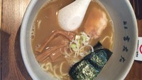 「らーめん」@麺屋吉左右の写真