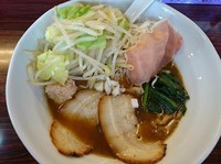 「カレーらぁ麺¥820+キャベモヤシ(無料トッピング)」@らあ麺 みかみの写真
