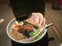 「まんなか スペシャル（1080円）」@らーめん専門店 いちや 立川店の写真