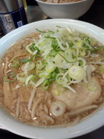 「ラーメン700円」@ホープ軒 千駄ヶ谷本店の写真