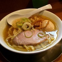 「塩味玉らーめん中盛」@麺や 河野の写真