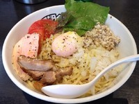 「まぜそば meets トリュフ(季節の限定そば)大盛」@つけ麺 中華そば アンタイNOODLESの写真