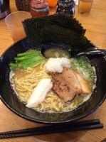 「鶏白湯ラーメン＋海苔」@三代目麺処 「まるは」極 船橋店の写真