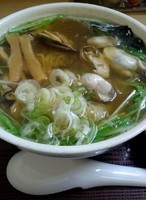 「カキラーメン魚醤あっさり　細麺」@魚一 らーめん工房の写真
