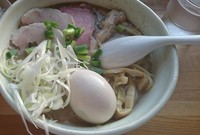 「濃厚鶏らーめん」@麺堂HOMEの写真