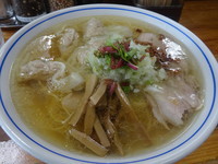 「塩わんたんめん　900円」@支那そば 福々亭の写真