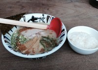 「七志ラーメン」@とんこつらーめん七志 上大岡店の写真