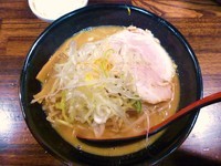 「味噌（野菜増し、ランチライス）　７９０円」@麺処 花田 池袋店の写真