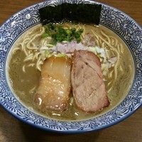 「極上濃厚煮干しそば」@煮干しつけ麺 宮元の写真