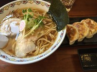 「らーめん＋太麺【¥700】」@中華そば 仙人掌の写真