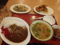 「カレーライス(432円)あさり汁(194円)きんぴら他」@高陽食堂の写真