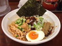 「まぜそば＋手作り餃子セット(680円＋250円)」@麺屋 影丸の写真