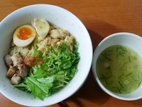 「吉備黄金鶏の鶏油そば+スープ付(790円)」@横浜中華そば 維新商店の写真