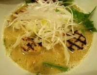 「元祖帆立白湯らぁめん 贅沢貝柱のせ （150519）」@旨美麺 築一の写真