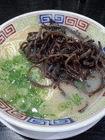 「素ラーメン500円+きくらげ100円」@博多ラーメン よねちゃんの写真
