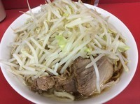 「小 脂少な目」@ラーメン二郎 千住大橋駅前店の写真