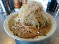 「ラーメン小￥680  ヤサイ多目・アブラ多目」@ラーメン大 堀切店の写真