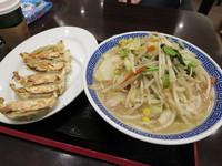 「タンメン・・・730円」@トナリ 越谷レイクタウン店の写真