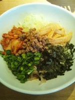 「キムチと辣油の油そば」@麺家 喜多楽の写真