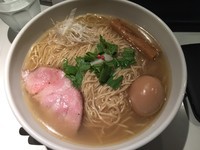 「味玉塩そば 950円＋大盛り 150円」@SOBAHOUSE金色不如帰の写真