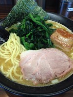 「ラーメン ＋角煮」@豚骨醤油らーめん 誠屋 池尻店の写真