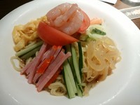 「冷やし中華(並盛)880円」@上海華龍 ヤマダ電機LABI1高崎店の写真