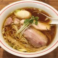 「軍鶏そば」@麺尊 RAGEの写真