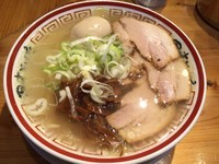 「中華そば(750円)+味付玉子(100円)」@田中そば店 秋葉原店の写真