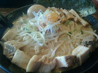 「特製ラーメン」@麺処くるりの写真