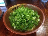 「魚介ラーメン 青ネギ」@横浜家系 佐倉家の写真