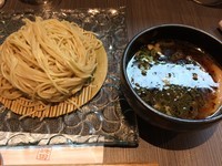 「ざるつけ麺 770円＋生ビール＋水餃子」@柳麺 呉田-goden-の写真