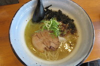 「帆立とキノコの潮ラーメン」@麺場voyageの写真