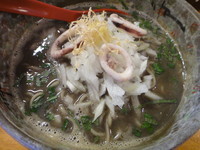 「【期間限定】イカ煮干しらーめん」@豚骨らーめん れんの写真