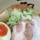 魚介まぜそば 690円