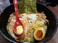 「油麺」@つけ麺・らあめん 竹屋 千歳烏山店の写真
