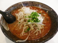 「みそ辛らーめん」@一休の写真