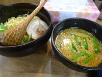 「味噌つけ麺 880円」@げんまん 鶴見西口店の写真
