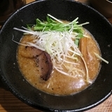 豚骨魚介らぁめん