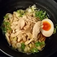 「【夏季限定】冷し肉そば ７８０円」@龍のひげの写真