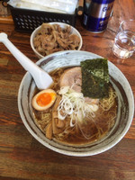 「支那そば+豚丼セット800円」@ひじり屋 西新宿店の写真