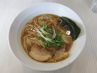 「そのまんま煮干し(あっさり)：680円」@足立区役所裏環七ラーメン たくろうの写真